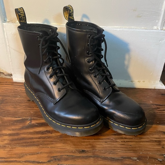 Doc Martens Combat Boots Size 10 - Picture 3 of 5